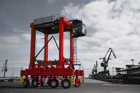 Kalmar sẽ cung cấp 32 tàu sân bay cho MCT