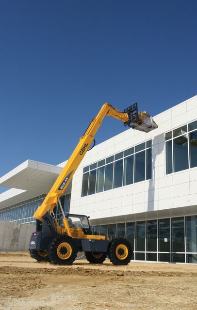 Gehl RS10-44 telehandler with four-wheel drive