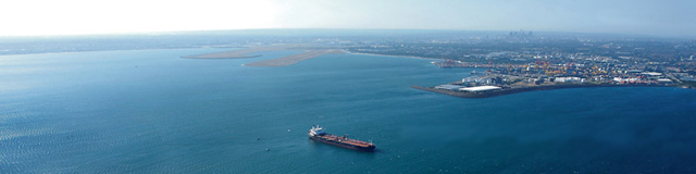 An average of 5,600 shipping containers passed through Port Botany every day in December 2009. <br />Photo source: Sydney Ports Corporation