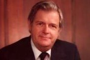 Arthur M (Mac) Barrett Jr