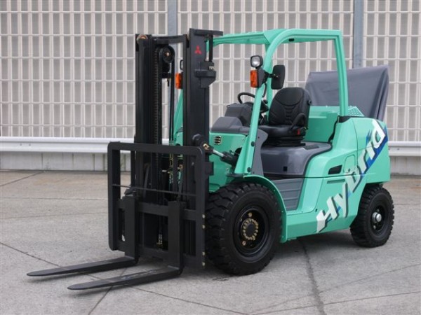 Mitsubishi Forklift Europe BV is exhibiting what it says is the world's first lithium-ion battery/diesel engine forklift at Bauma.