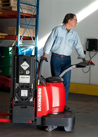 The Raymond Corporation is now an independent distributor for the sale, rental and lease of Plug Power GenDrive fuel cell units in North America
