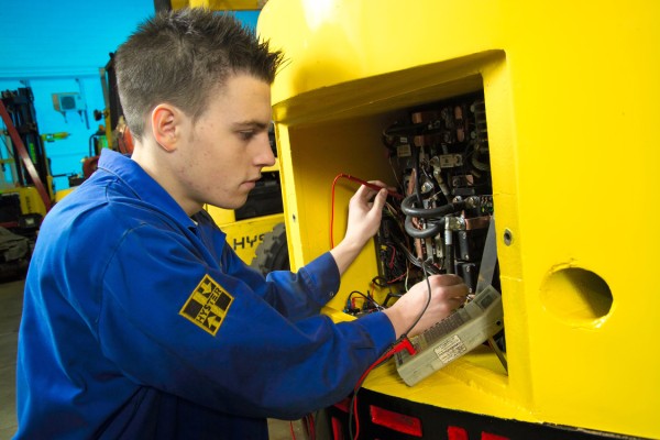 Barloworld Handling has hired 19 more apprentices in the UK.