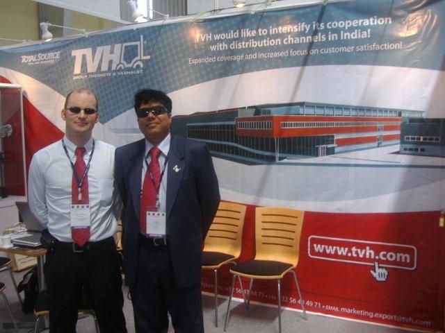 TVH's Frederik Lempiere and Sanjoy Roychoudhury at CeMAT India 2008
