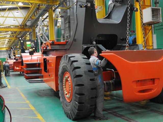 At Linde's heavy forklift plant in Merthyr Tydfil.