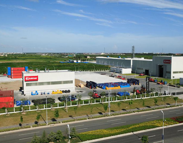 Kalmar's 7,000m² factory and office buildings are located on a property that extends to approximately 50,000m².
