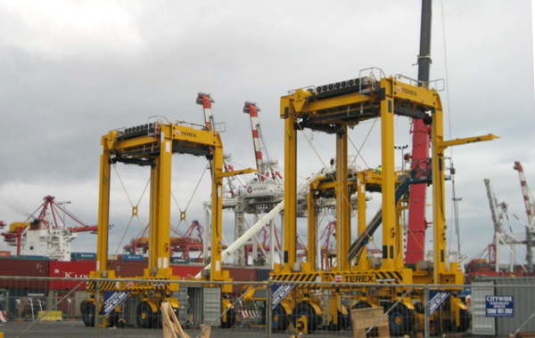 Straddle carrier quayside at Port of Melbourne.