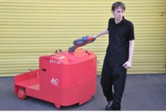 NEW Warrior 5000Kg Pedestrian Controlled Tow Tractor