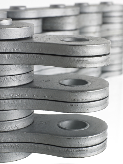 New longer lasting chain for heavy duty forklift trucks and container handlers