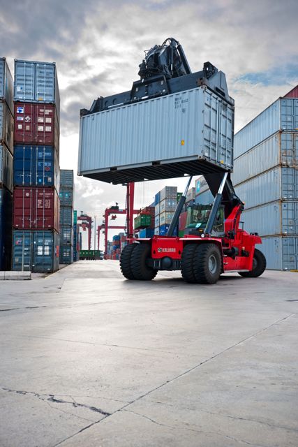 Europe Container Terminals has ordered 13 Kalmar reach stackers