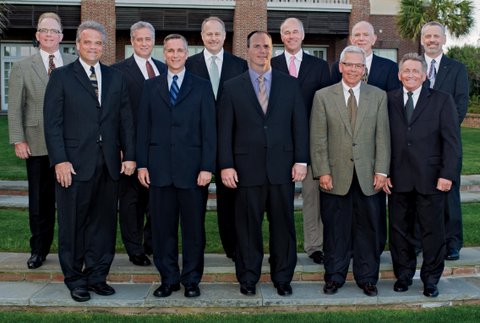 Hyster's 2011 dealers of distinction.