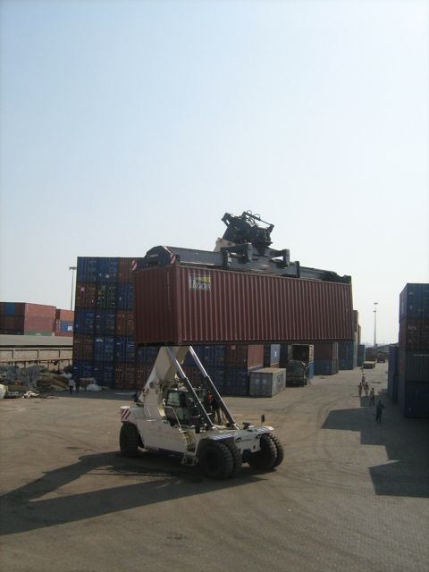 Terex TFC 45 working at Mundhra CFS.