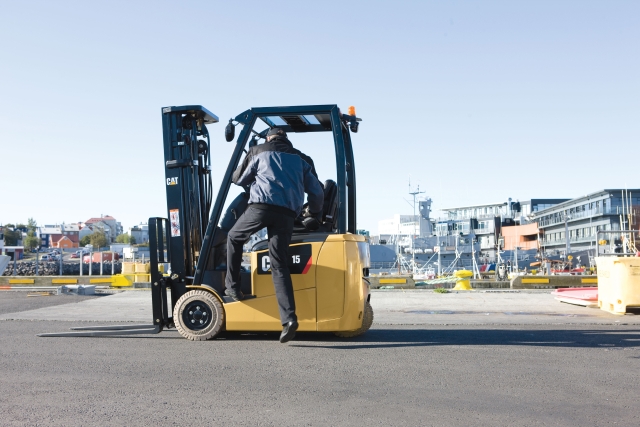 Low step provides less leg strain in applications with repetitive on-off access