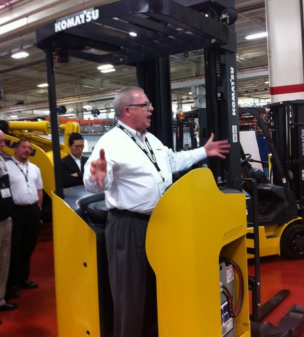 Keith Allmandinger describes FR during presentation in Newberry.<br /><br />PHOTO: Komatsu Forklift USA LLC