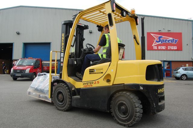 Barloworld Handling saves Speedy Services money and provides a standardised service for its national forklift fleet.