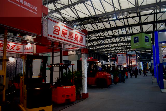 About 400 exhibitors will showcase their products and services at CeMAT Asia 2010 next week.