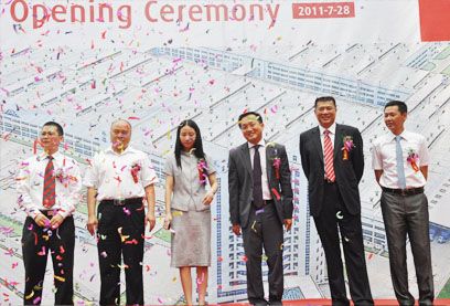 At the opening ceremony of Linde (China)'s Hefei branch.