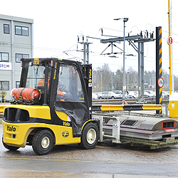 Yale Materials Handling is supplying Alstom with reach trucks and counterbalance forklifts on a six-year contract.