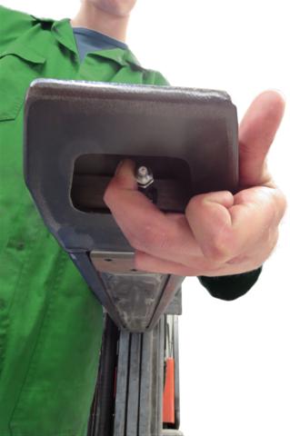 A simple fingertip locking mechanism, allows the forks to be extended manually and locked into an extended position - Click images for larger view