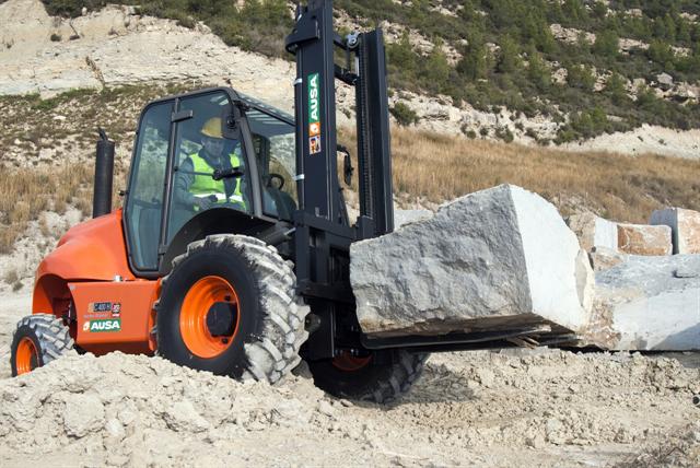 C 500 H in quarrying - Click for larger view