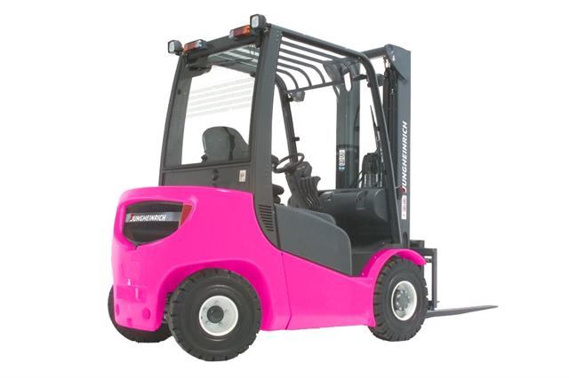 The pink counterbalance truck Jungheinrich provided to Race for Life.