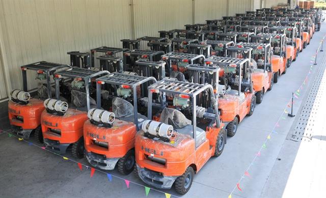 Heli recently delivered a consignment of 45 4.5 T forklifts to a large beverage company in South America.
