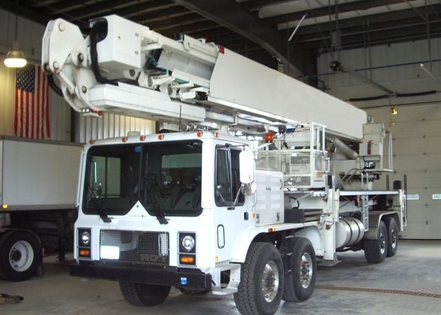 Bronto Skylift 197 Heavy Duty Telescopic truck-mounted aerial device