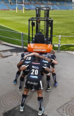 Doosan sponsors Exeter Chiefs