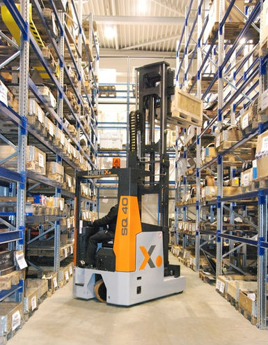 Hubex SQ 40 reach truck