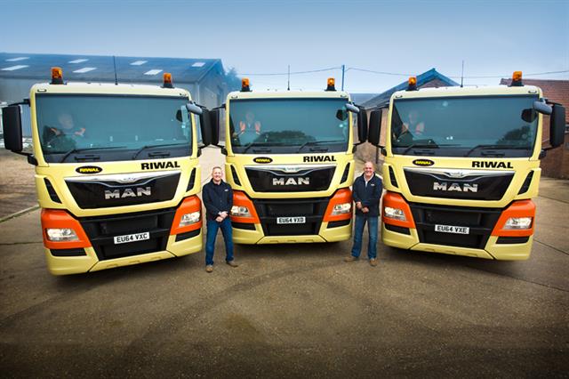 Riwal UK directors Dave Freebody and Tim White (L-R) with the new trucks.