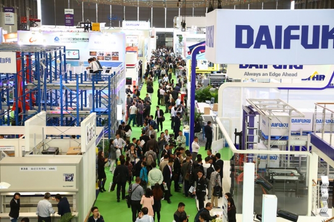 China's forklift market accounted for 70.59% of the 647,229 units sold in Asia