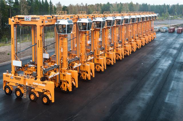 The Konecranes straddle carriers will be equipped with Konecranes' electric drives and power train components.
