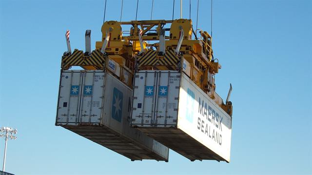 RAM SingFlex in operation, London Gateway 2014.