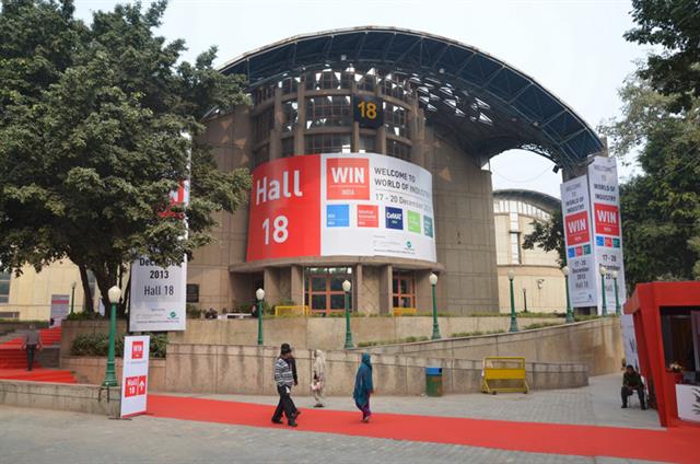 Similar to last year's expo, CeMAT India 2014 was held at the Pragati Maiden Exhibition Center in New Delhi.