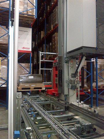 The Egemin warehouse system provides a turnkey solution for Kim's entire logistics flow.