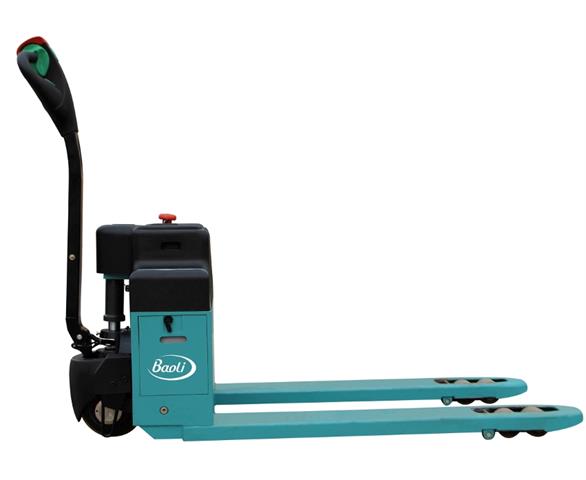 The compact Baoli pallet truck EP15 is easy to manoeuvre and maintain.