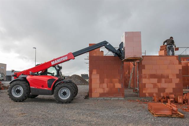 French rough-terrain specialist Manitou has become CFTS-accredited.