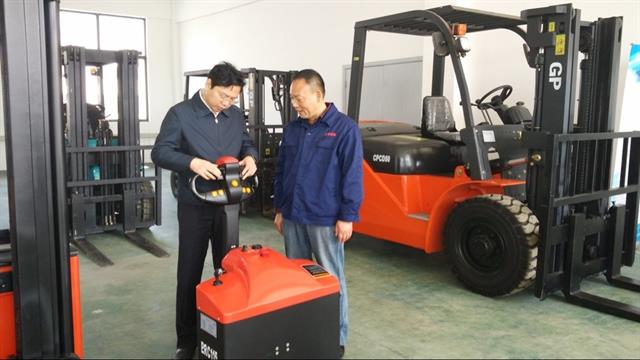 Qidong City leaders visit Gather Power
