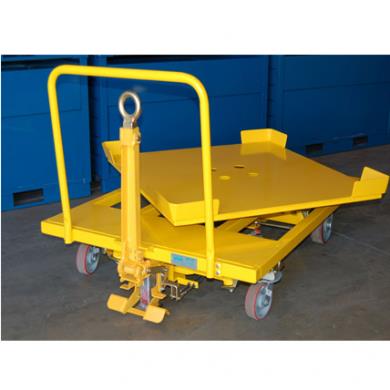 Topper Industrial specialises in industrial carts and containers.