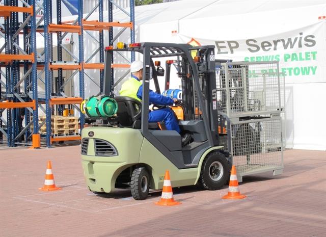Biennial forklift vocational skills competition held in Poznan
