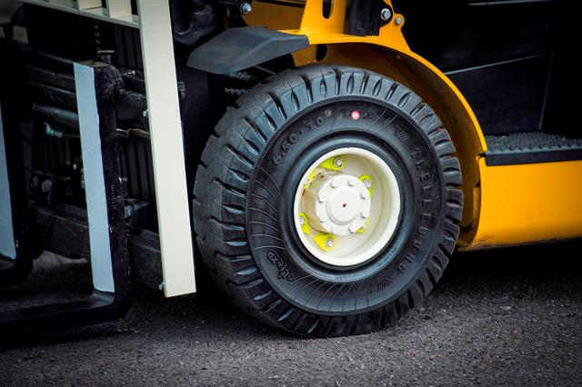 Pit Stop Line tyres show when they need replacement