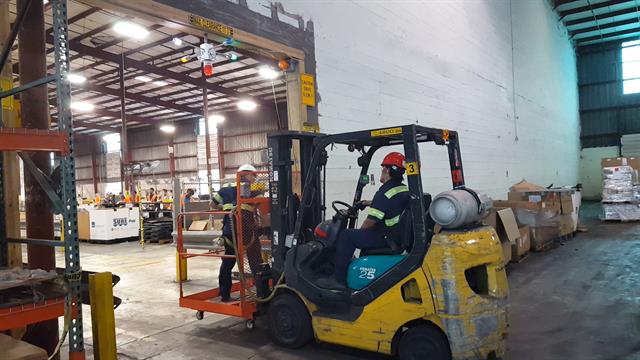 Avoid collisions in busy intersections with AISLETROLLER
