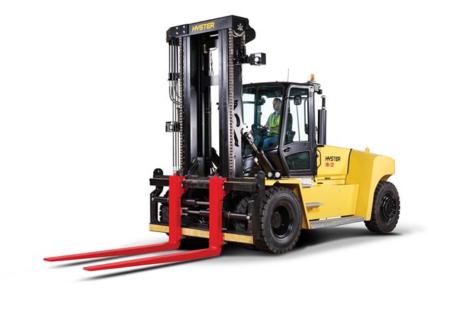 Hyster represents its full range of port equipment at TOC Middle East