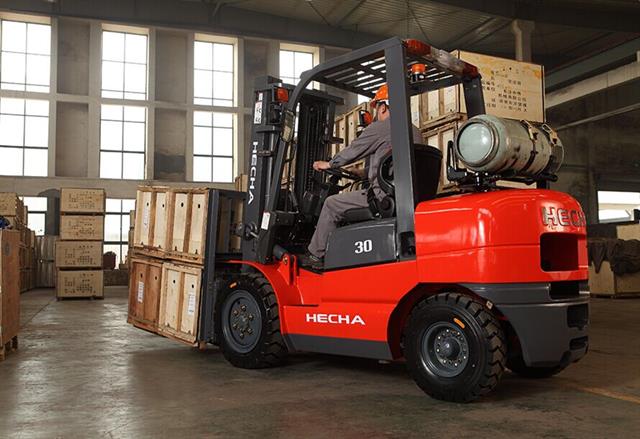 HECHA 1-2.5 ton LPG forklift ON SALE