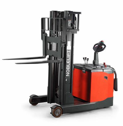 Noblelift adds reachstacker