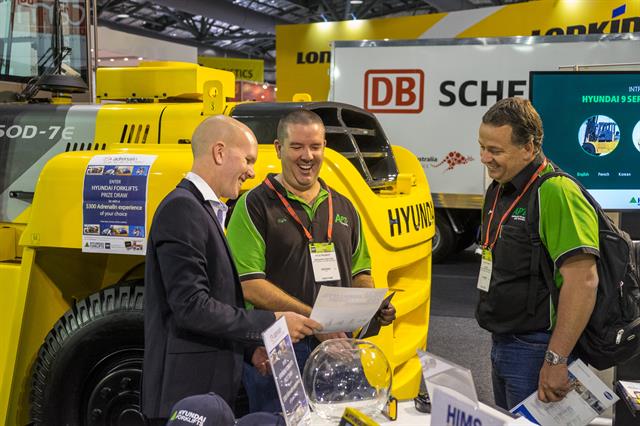 Industry members gathered at the inaugural CeMAT Australia at the Sydney Olympic Park this year.