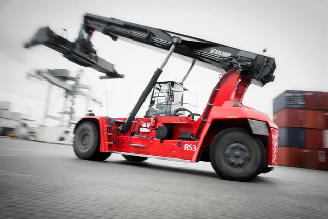Kalmar's Gloria reachstacker features the K-Motion solution