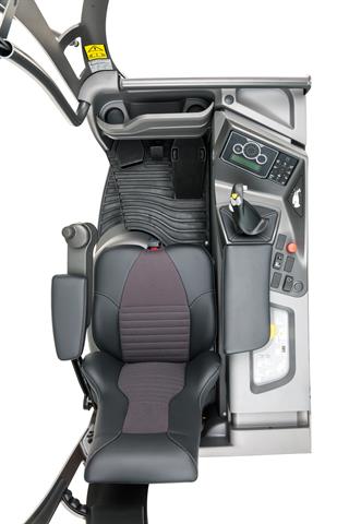 The ergonomically driver's cab offers comfort and avoids signs of fatigue during forklift operation.