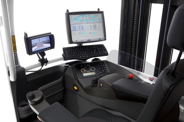 The on-board computer saves the personal user profiles of different forklift drivers.