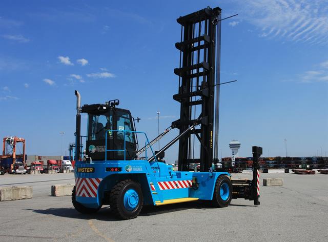 Gregory Poole Lift Systems has delivered five new Hyster H450HD-EC Empty Container Handlers to the Virginia Port Authority.
